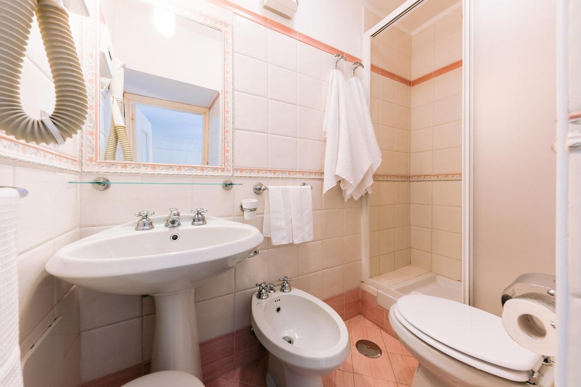 Hotel Toro 3*
